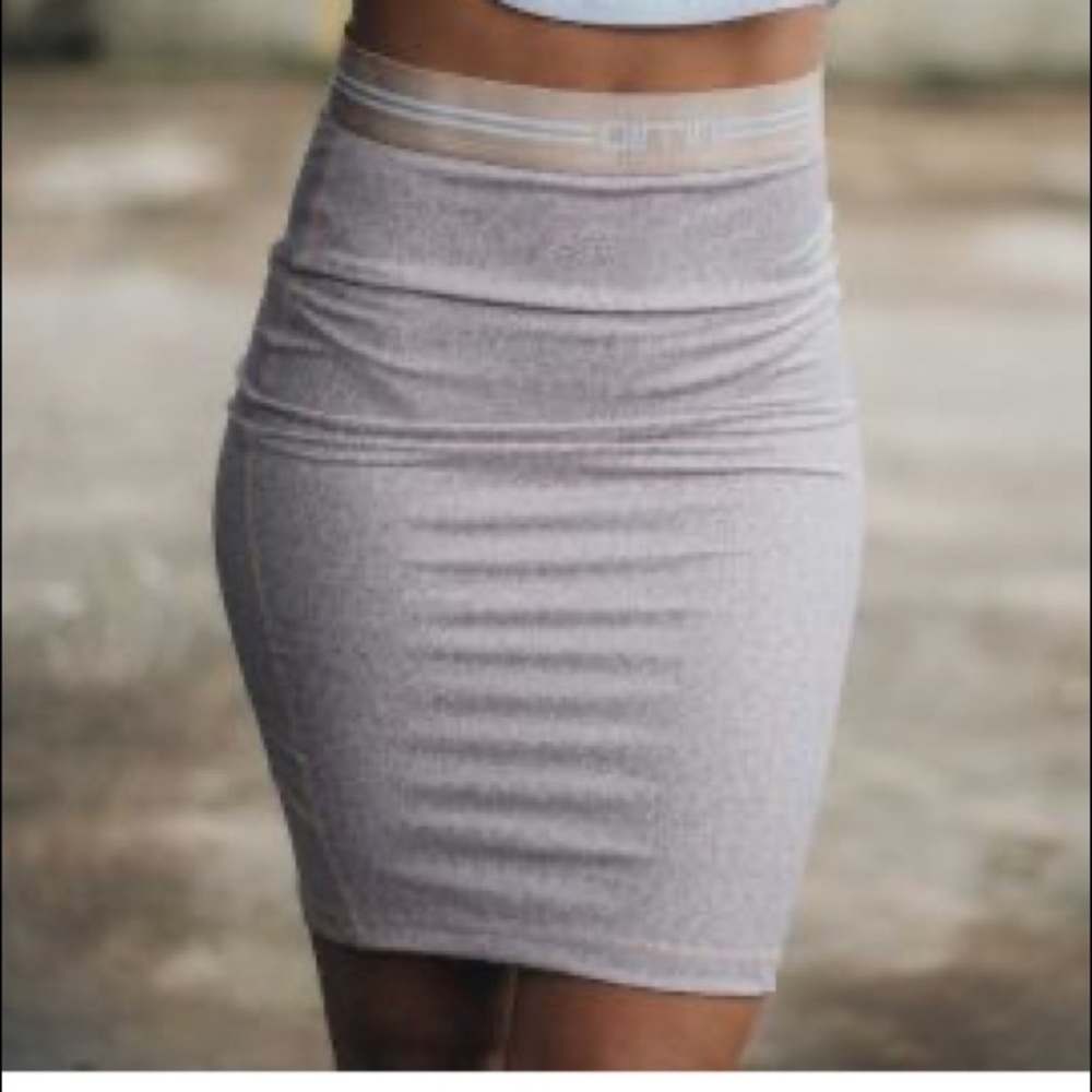 Aim’n pink sports skirt (brand new!) XS